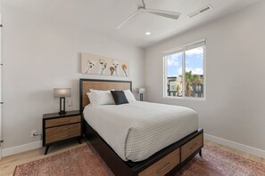 5 bedrooms, desk, laptop workspace, iron/ironing board