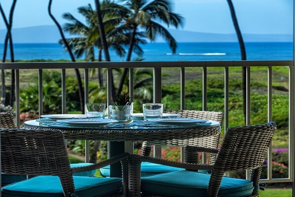 Condo, 2 Bedrooms | Outdoor dining - Menehune Shores 324 2 Bedroom Condo (Kihei)