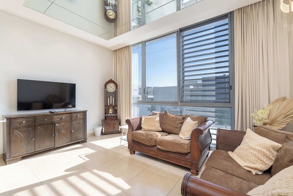 TV - Free housekeeping visits during your stay - StayShort - Nice Villa in Gardenia, Jebel Ali for Family of 5! (Jebel Ali)