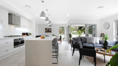 Sea Bubbles – coastal bliss at Currarong