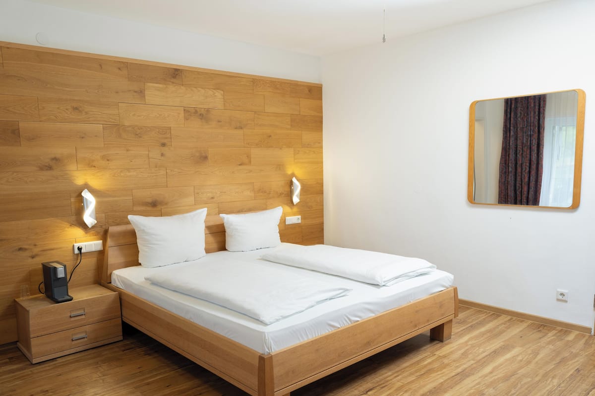 Superior kamer, 1 twee- of 2 eenpersoonsbedden | Een laptopwerkplek, gratis wifi, beddengoed