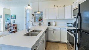 Private kitchen - Plantations at Princeville  unit 111 (Princeville)