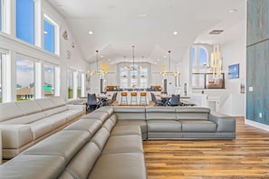 Smart TV, video games, books - Premier Soundfront w/ Pool, Hot Tub, Elevator, EV Charger, Theater & Game Rooms (Avon)