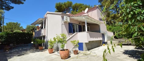 Extérieur