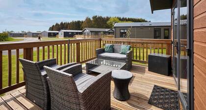 Host & Stay | Linden Lodge, Ashdown Retreat
