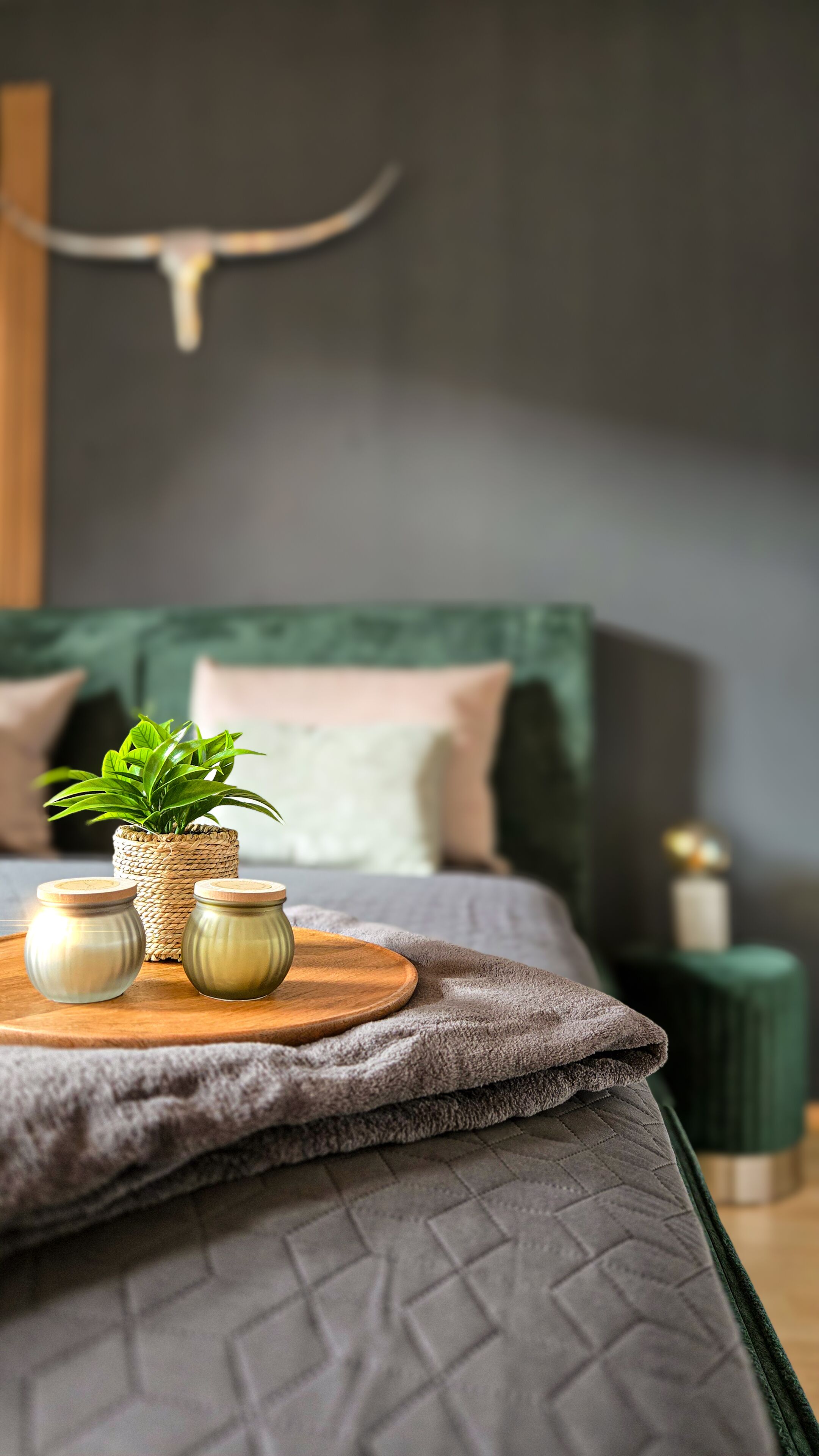 2 soverom, skrivebord, reiseseng for barn og wi-fi (inkludert)