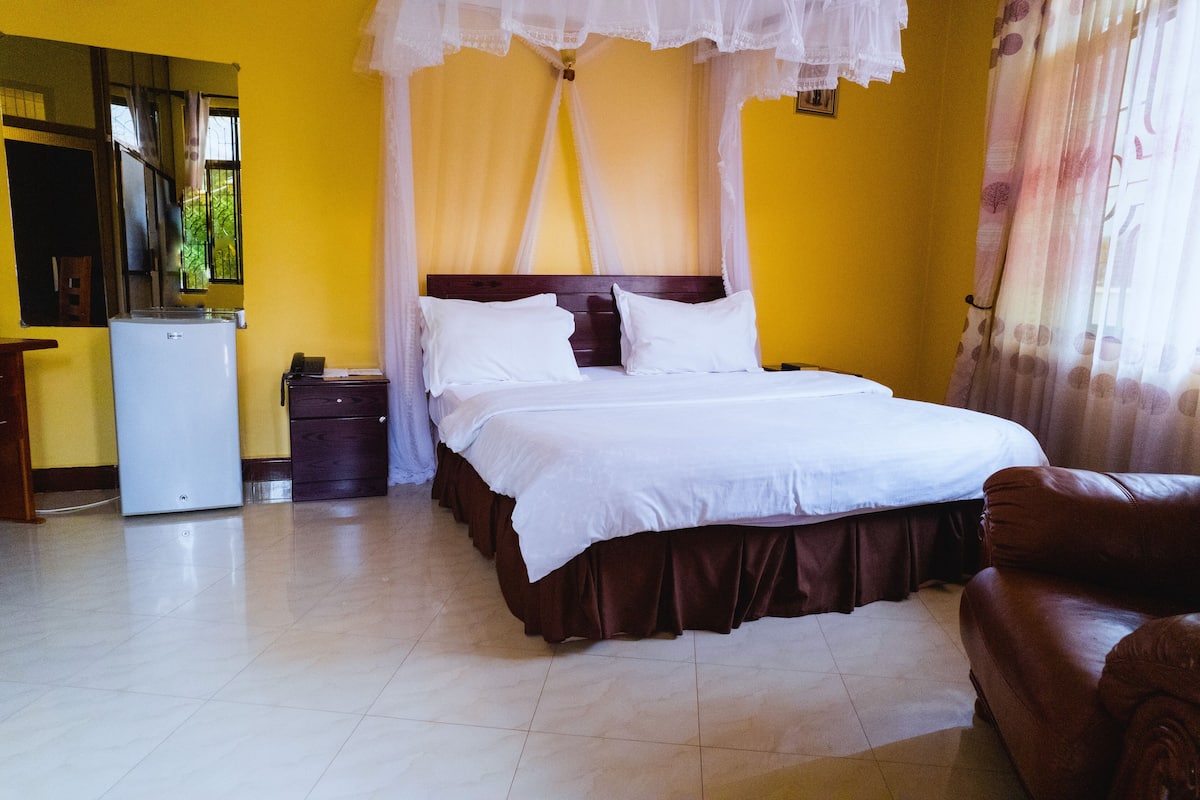 1 bedroom, desk, free WiFi