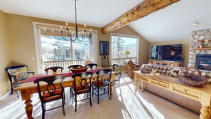 Dining - Mountain View Villa - Mt Crested Butte (Crested Butte)