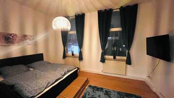 2 bedrooms, WiFi, bed sheets