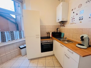 Microwave, stovetop