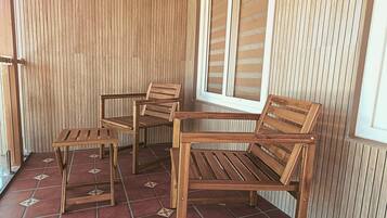 43-inch Smart TV with digital channels