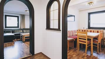2 bedrooms, soundproofing, free WiFi