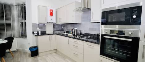 Basic Apartment, 1 Double Bed with Sofa bed, Non Smoking, Kitchen | Private kitchen