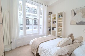 1 chambre, fer et planche à repasser, Wi-Fi, draps fournis