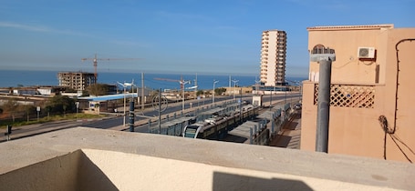 Property grounds. Rental apartment f2 sea view