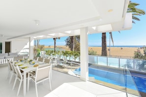 Outdoor dining - Oasis Serenity by VillaGranCanaria (Maspalomas)