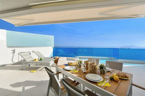 Balcon Azul IV by VillaGranCanaria