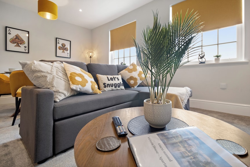 Whiskawaystays Victoria House Apartment 6 - Worcester, UK