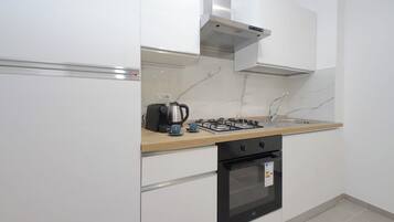 Apartment | Eigene KĂŒche | Espressomaschine, Wasserkocher, Toaster, Esstisch