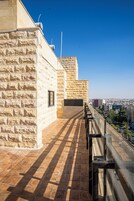 Suite familiar, 2 habitaciones, balcón, vistas a la ciudad | Vistas a la ciudad