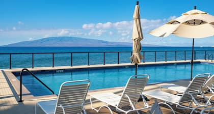 Puamana Retreat by Gather: Oceanfront 3BR w/ Lanai & Resort Amenities in Lahain