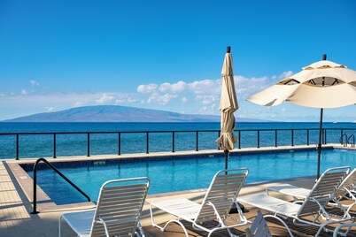 Puamana Retreat by Gather: Oceanfront 3BR w/ Lanai & Resort Amenities in Lahain