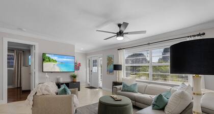 5 BDRM/3 Bath/Naples Luxury/Htd Pool/Nr Beach/Pets