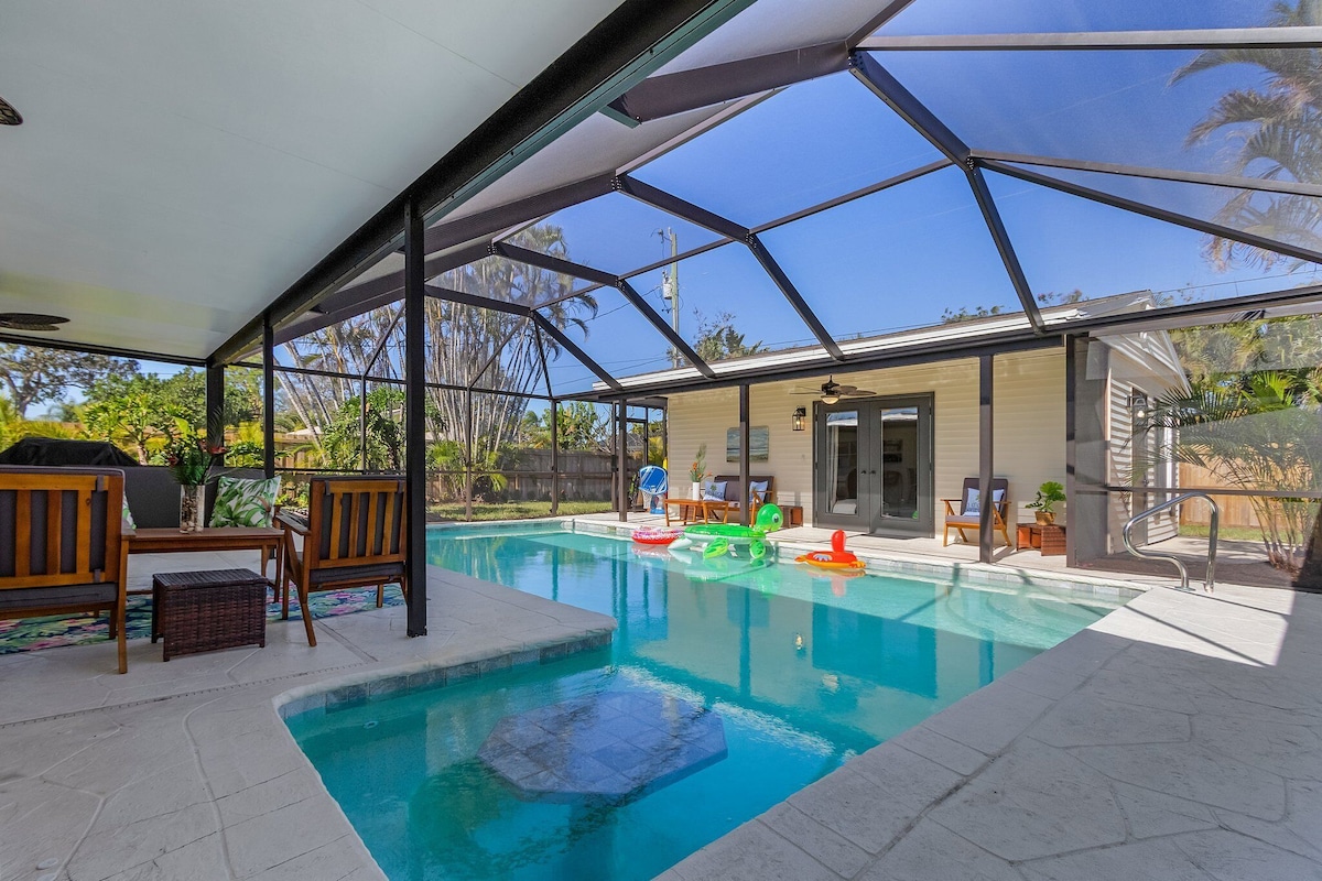 Photo 28 of 5 BDRM/3 Bath/Naples Luxury/Htd Pool/Nr Beach/Pets