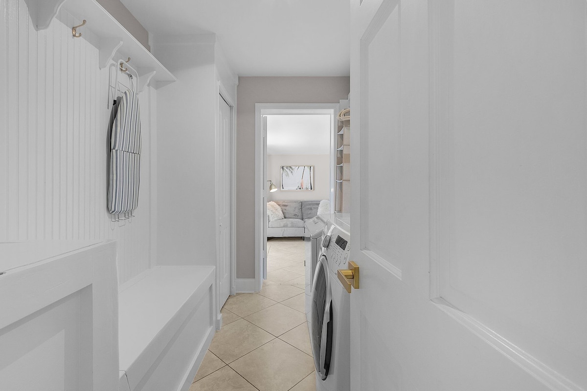 Photo 27 of 5 BDRM/3 Bath/Naples Luxury/Htd Pool/Nr Beach/Pets