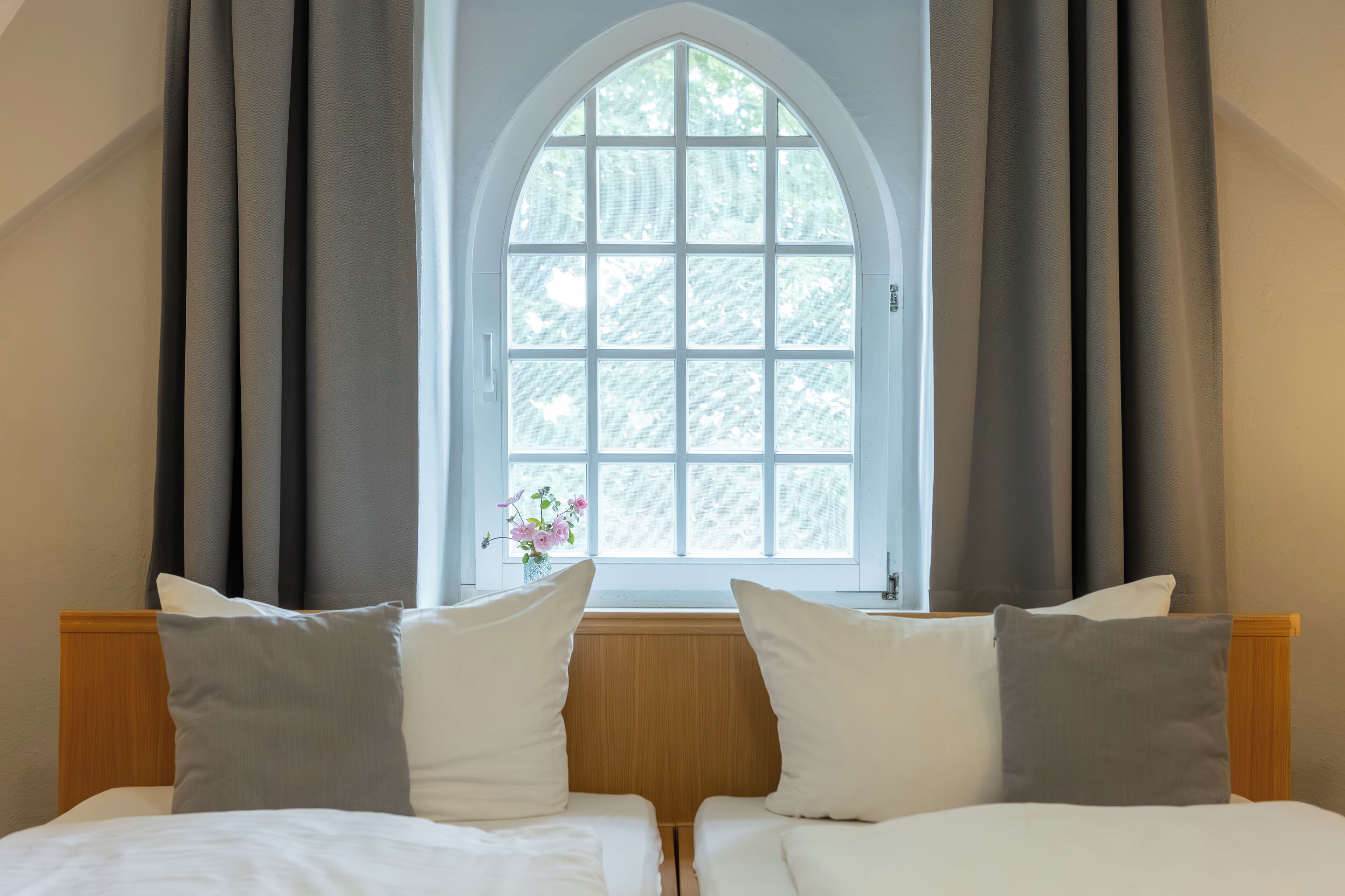 Standard-Doppelzimmer, Parkblick | Kostenloses WLAN, Bettwäsche