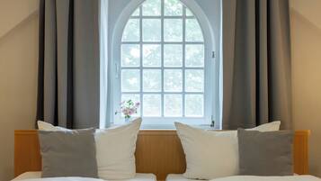 Standard Double Room, Park View | Free WiFi, bed sheets