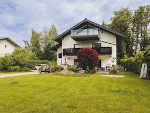 Front of property - Appartements Prielau by we rent (Zell am See)