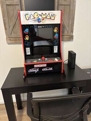 Spielezimmer