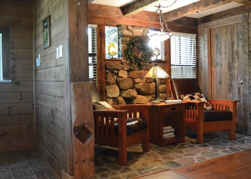 Spacious Rural Farmhouse Getaway with Peaceful Views