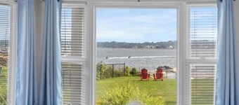 Waterfront Posh King Studio Suite Downtown Ch'town