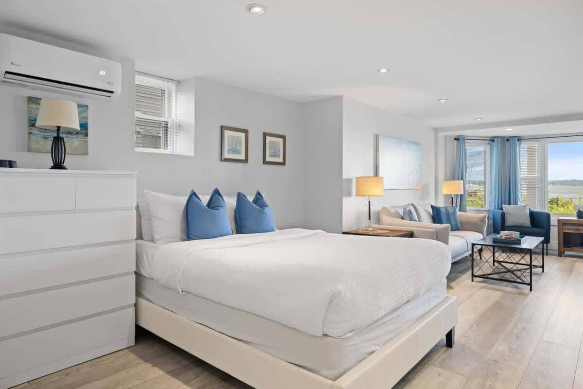 アイロン / アイロン台、旅行用ベビーベッド、WiFi (無料)、ベッドシーツ