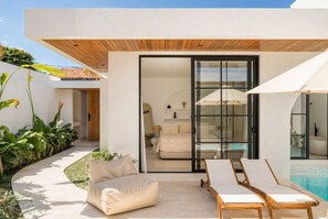 Superior Villa, Balcony, Garden View | Room amenity