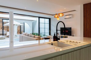 High chair - Villa Janoor by GORO (Seminyak)