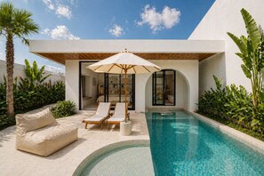 Outdoor pool - Villa Janoor by GORO (Seminyak)