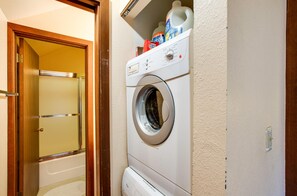 Condo, 2 Bedrooms, Smoking, Fireplace | Dobi