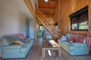 智能电视�、书