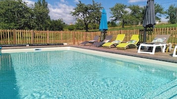 Piscine extérieure