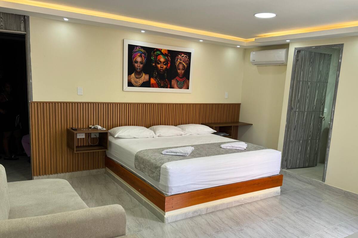 Royal Double Room | Living area | Flat-screen TV