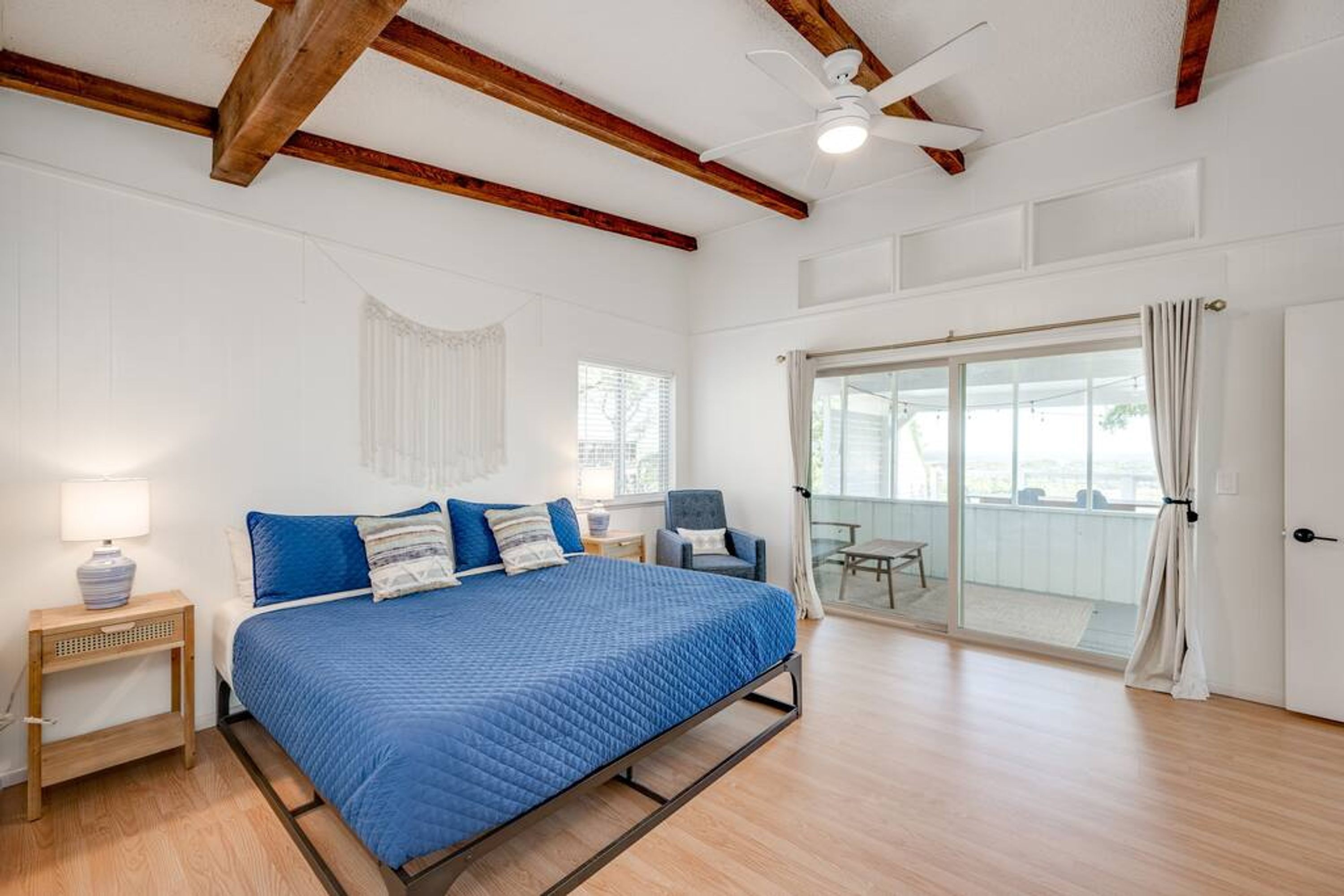 4 habitaciones y acceso a internet 