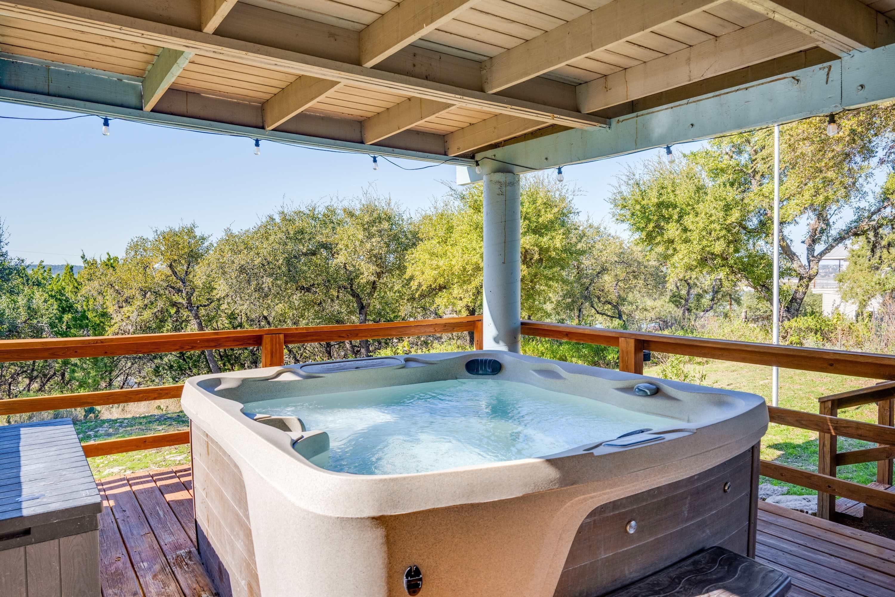 4 عدّة غرف نوم وخدمة الإنترنت