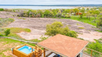 House, Accessible, Smoking | 6 bedrooms, desk, Internet