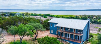 호수까지 도보, 레벨2 전기차 충전, 낚시, 하이킹, 피클볼, 스카이라인 클럽, 2월 25일 오픈, 3에이커 부지