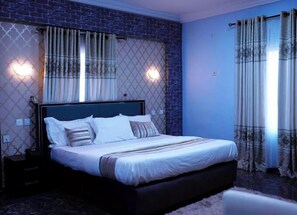 Family Room, Balcony, City View | Desk, laptop workspace, free WiFi - E - Phoenix Hotel Annex 2 (Ilorin)