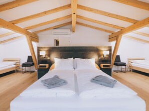 شاليه سوبيريور - منظر للجبل | 3 عدّة غرف نوم وستائر تعتيم وتجهيزات عازلة للصوت ومكواة/لوح كي