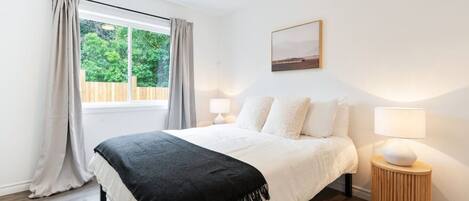 4 chambres, bureau, fer et planche à repasser, Wi-Fi